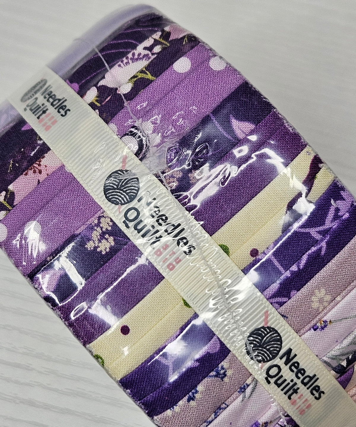Jelly Roll/Fabric Strip Rug Craft Chest Kit - Needles Quilt Studio Amethyst Garden