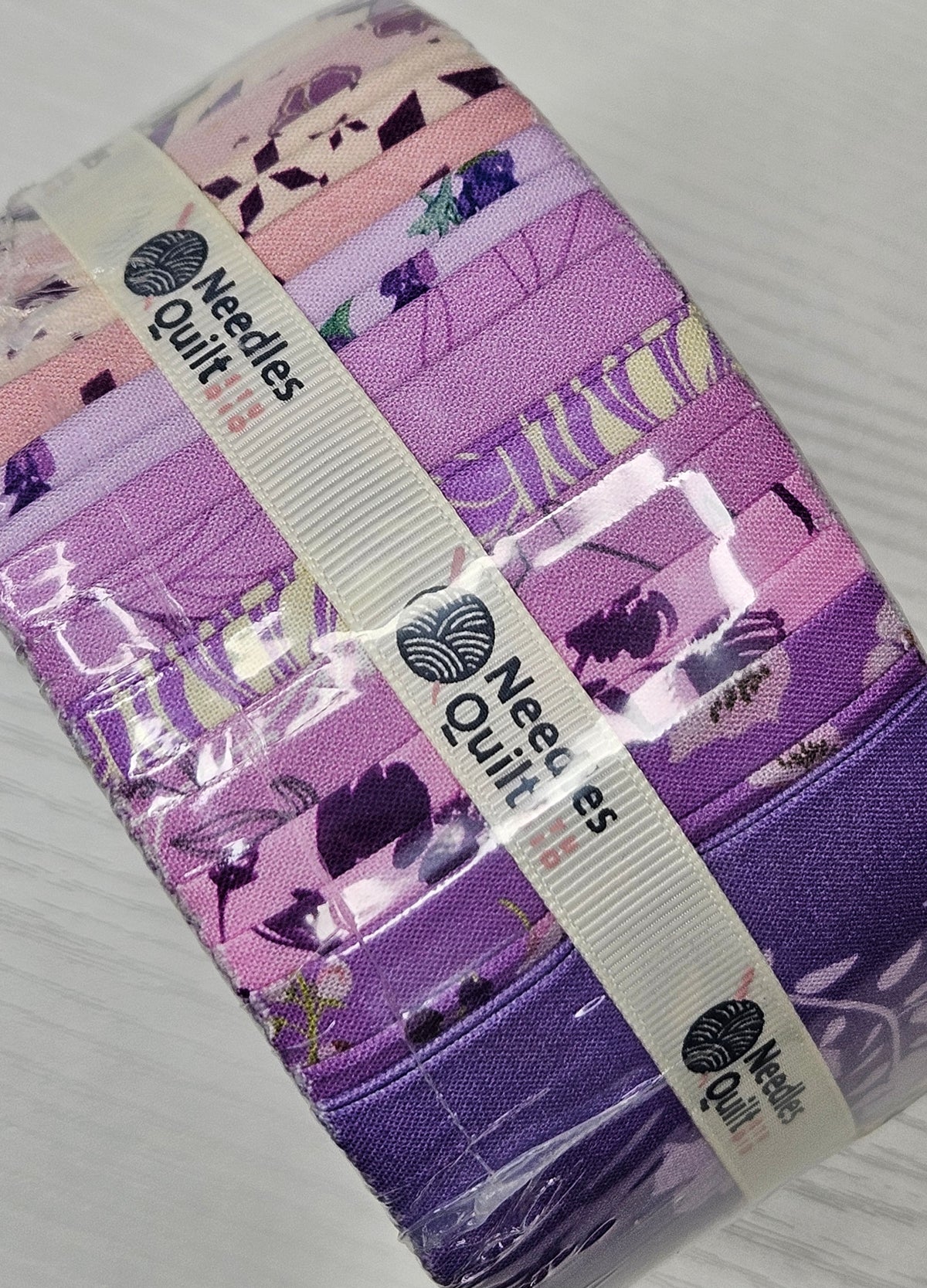 Jelly Roll/Fabric Strip Rug Craft Chest Kit - Needles Quilt Studio Amethyst Garden