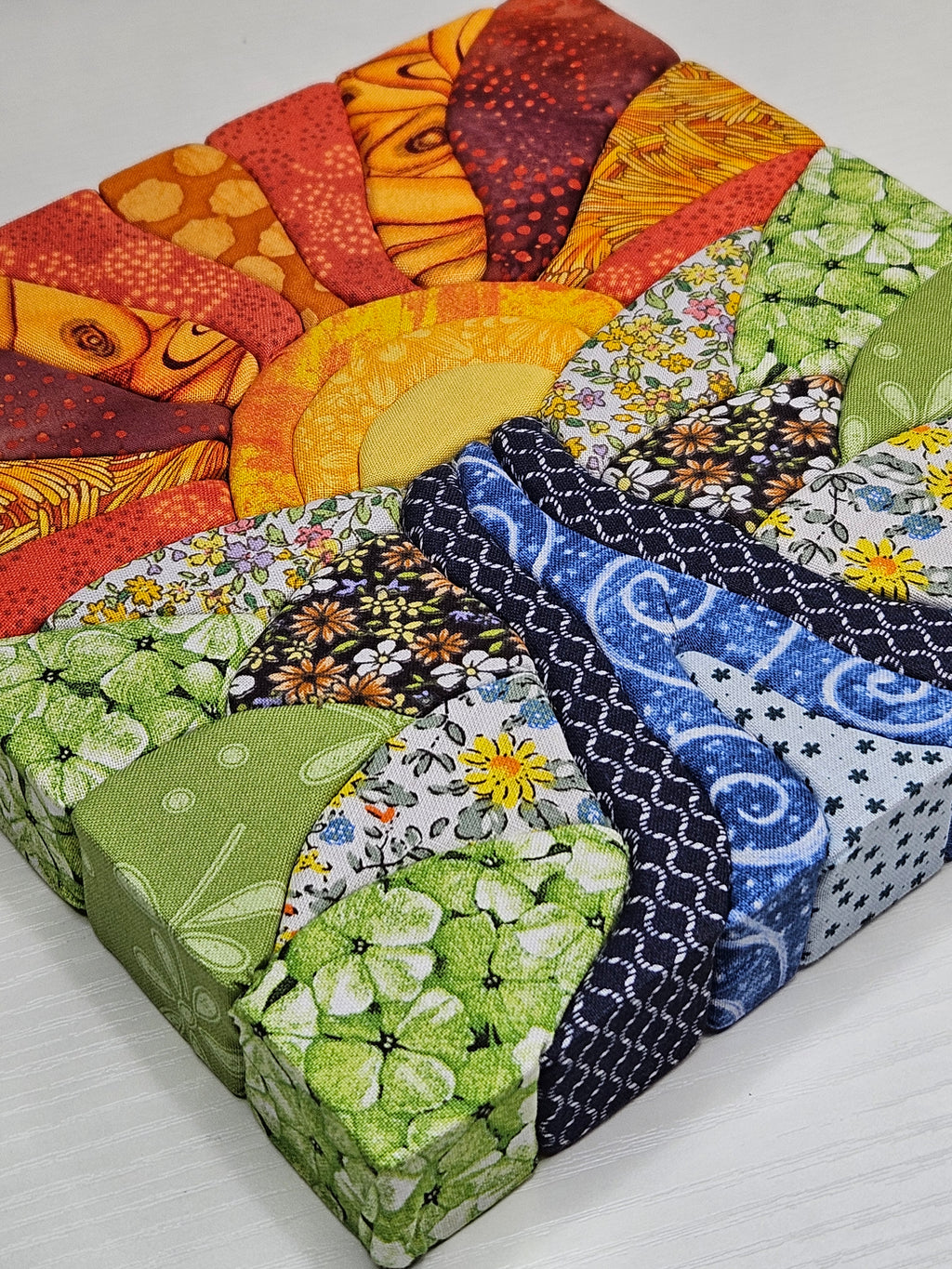 Sunset Hills Kinusaiga Craft Chest Kit 8x8