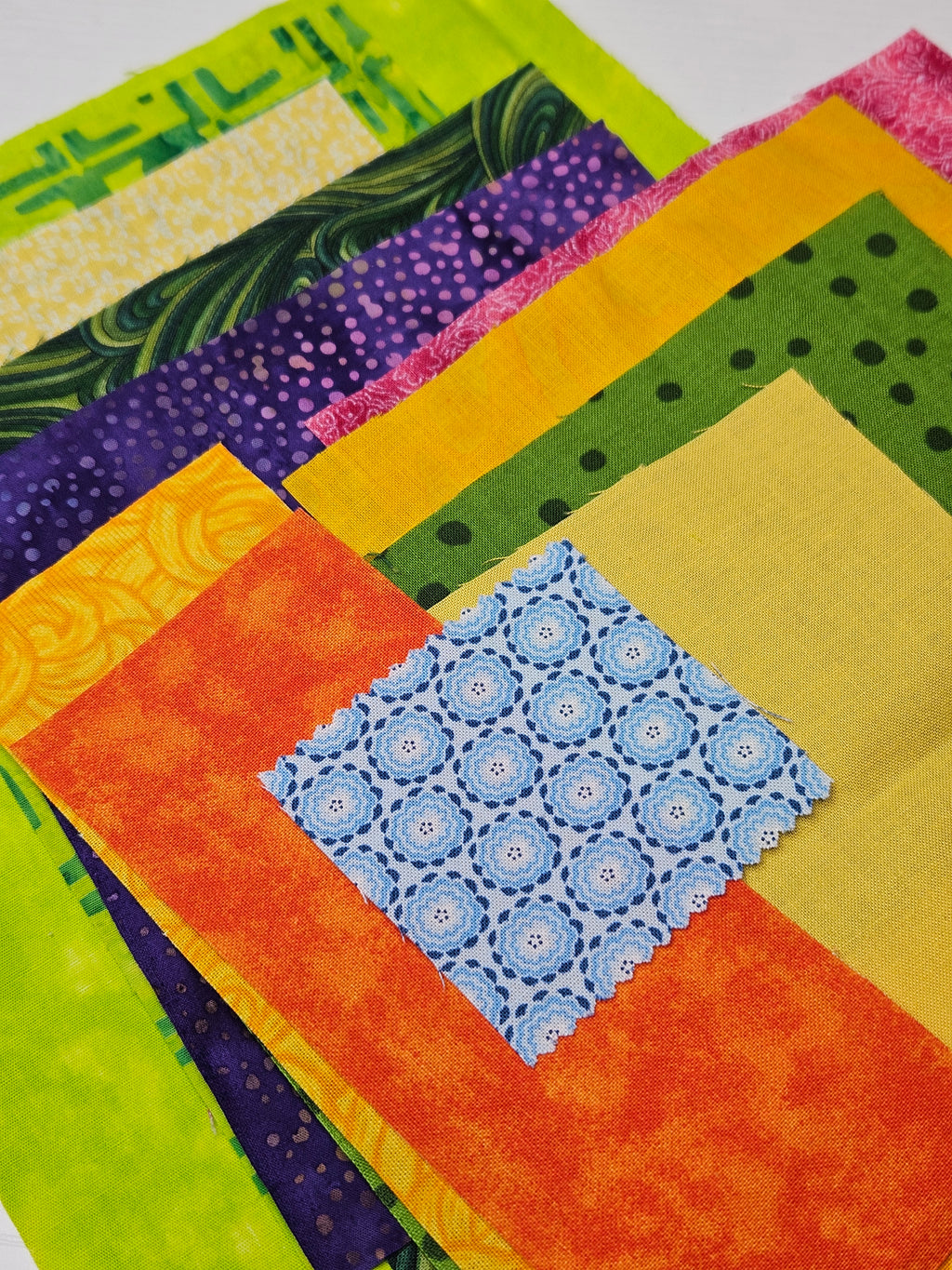 Flowers & Sunshine Kinsuiaga Craft Chest Kit 8x8